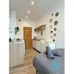Birch Studio - Peaceful Retreat, 10 Minutes To Gdansk Old Town & Seaside