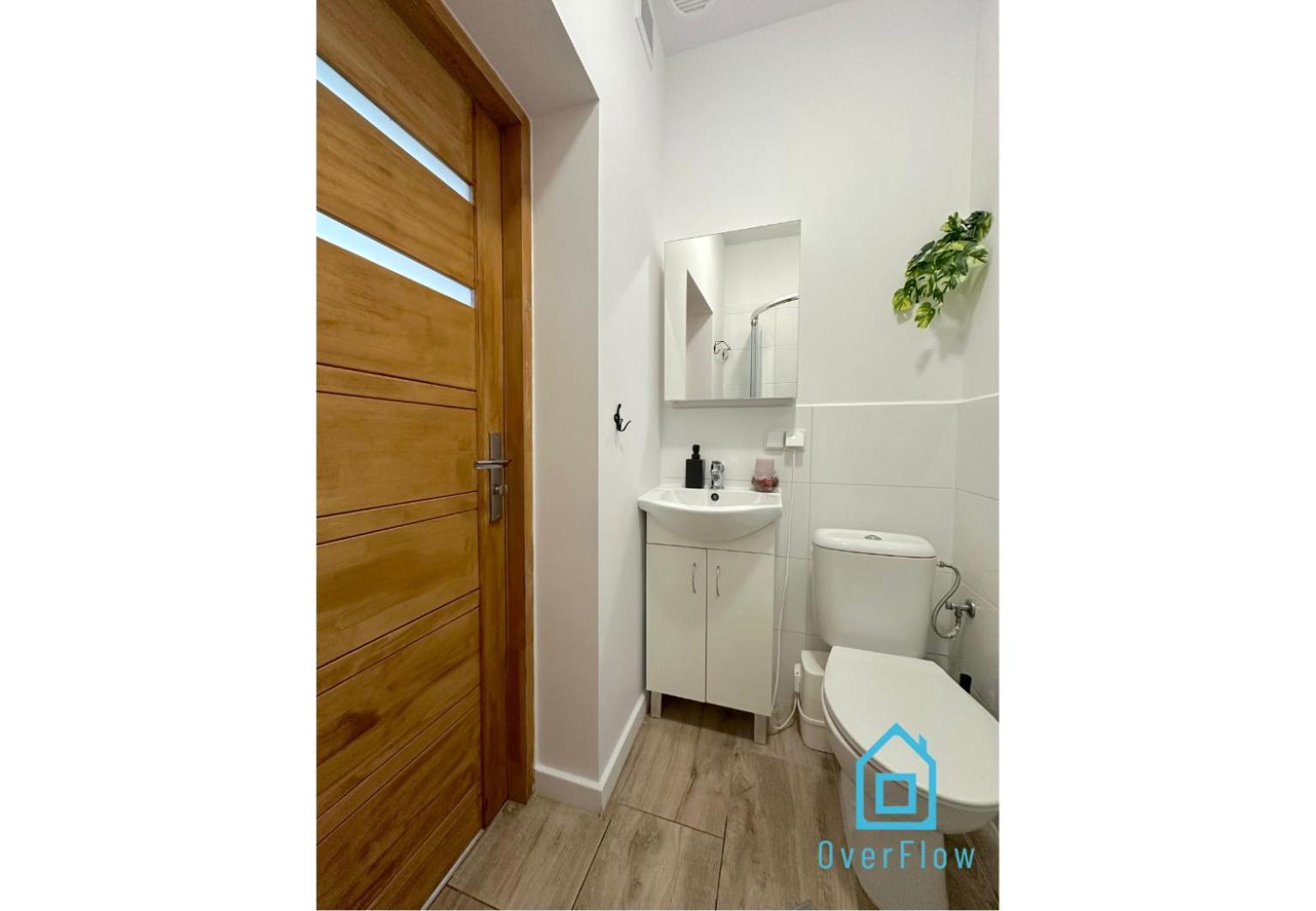 Birch Studio- Peaceful Retreat, 10 Minutes To Old Town & Seaside Apartment